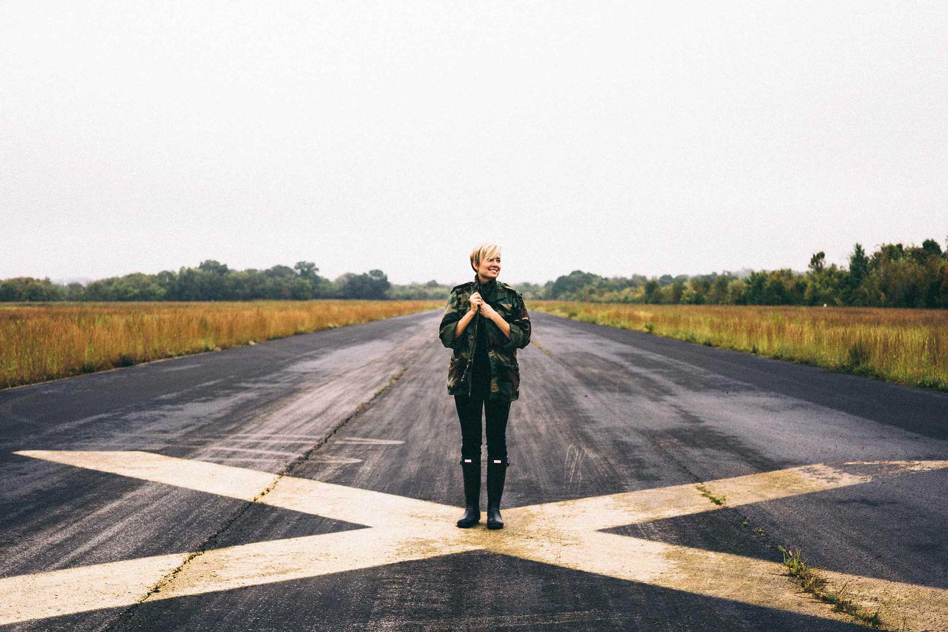 Powerful Mind Counselling | Image of a woman standing on a crossroad.